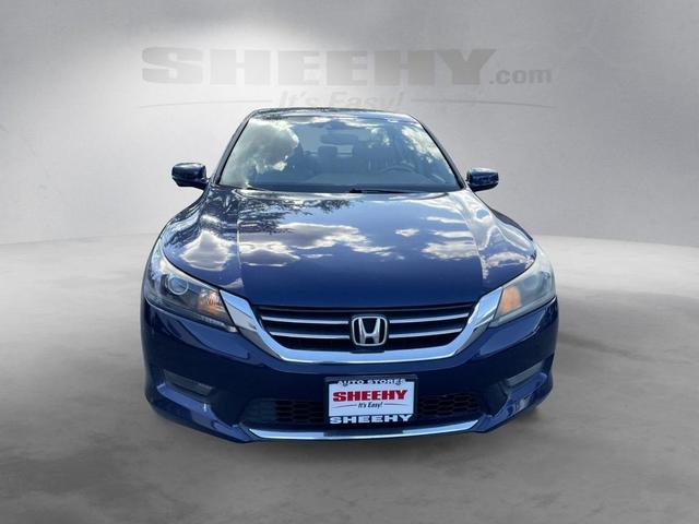 Photo of 2015 Still Night Pearl Honda Accord