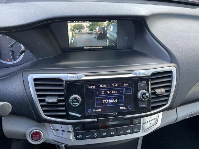 Photo of 2015 Still Night Pearl Honda Accord