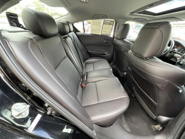 Photo of 2018 Crystal Black Pearl Acura ILX
