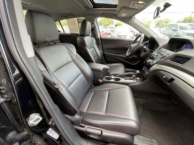 Photo of 2018 Crystal Black Pearl Acura ILX