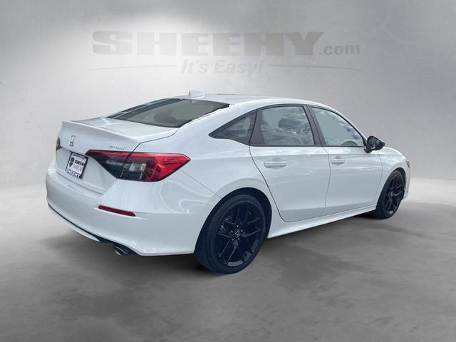 Photo of 2024 Platinum White Pearl Honda Civic
