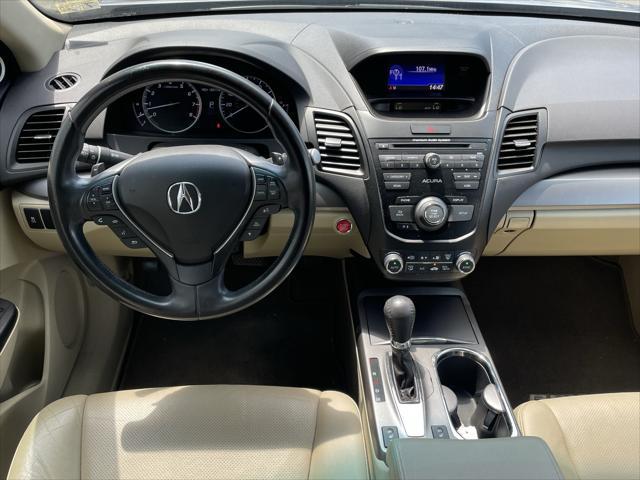 Photo of 2015 Forged Silver Metallic Acura RDX