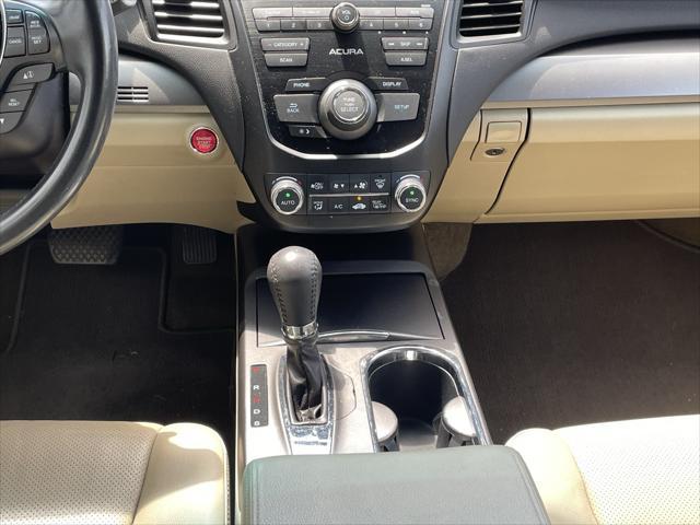 Photo of 2015 Forged Silver Metallic Acura RDX