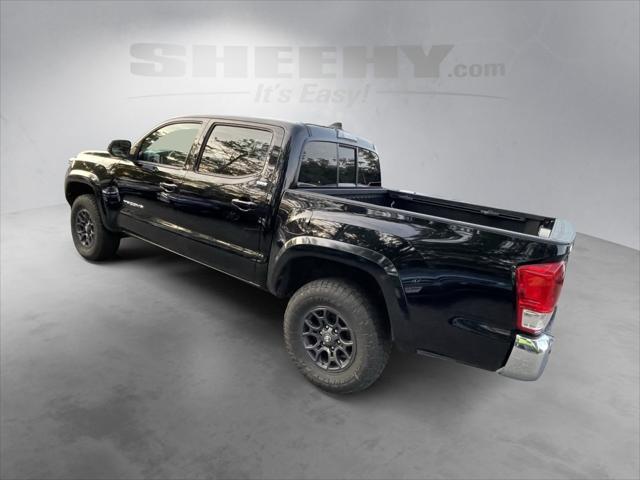 Photo of 2017 Black Toyota Tacoma