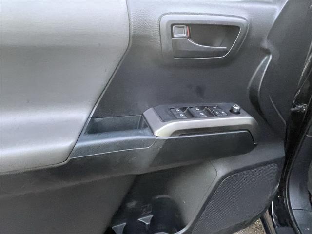 Photo of 2017 Black Toyota Tacoma