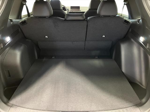 Photo of 2026 Solar Silver Metallic Honda CR-V Hybrid