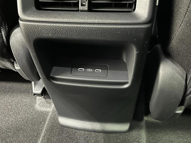 Photo of 2026 Solar Silver Metallic Honda CR-V