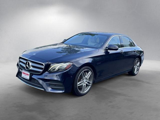 Photo of 2017 Lunar Blue Metallic Mercedes-Benz E-Class