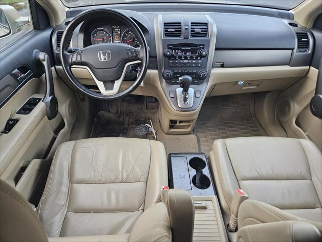 Photo of 2008 Champagne Honda CR-V