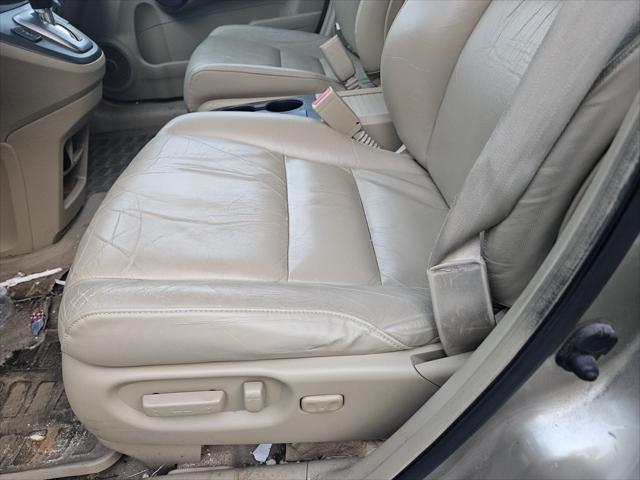 Photo of 2008 Champagne Honda CR-V