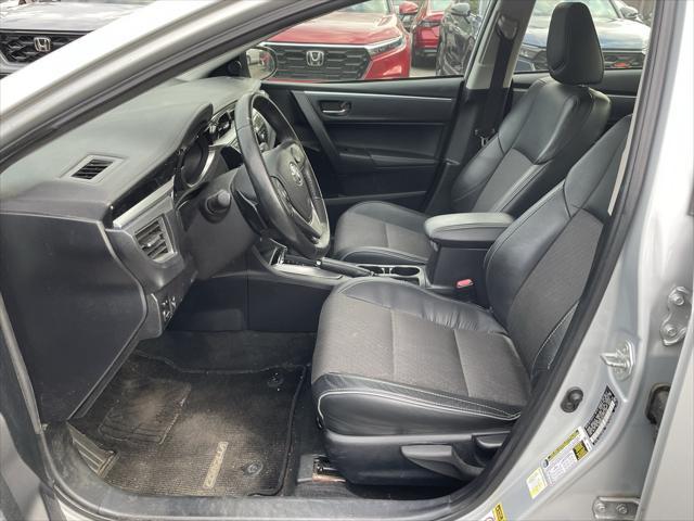 Photo of 2014 Classic Silver Metallic Toyota Corolla