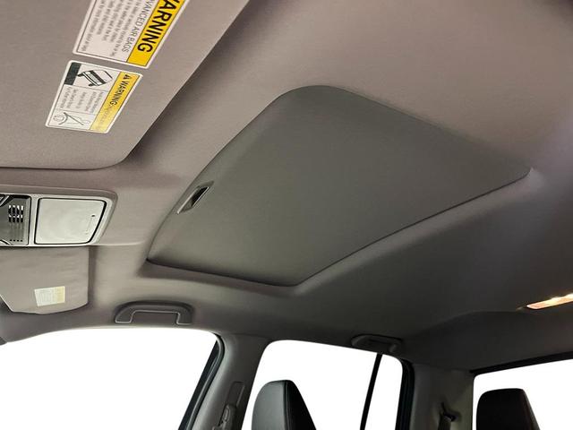 Photo of 2025 Crystal Black Pearl Honda Ridgeline