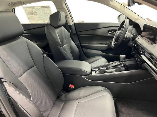Photo of 2025 Canyon River Blue Metallic Honda Accord Hybrid
