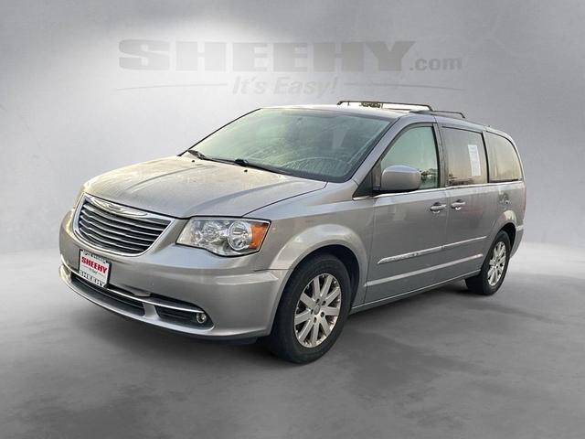 Photo of 2013 Billet Silver Metallic Clearcoat Chrysler Town & Country