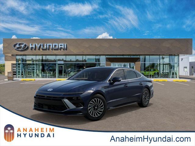 Photo of 2025 Carbon Blue Hyundai SONATA Hybrid