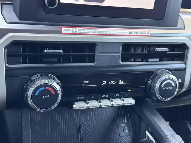Photo of 2024 Ice Cap Toyota Tacoma