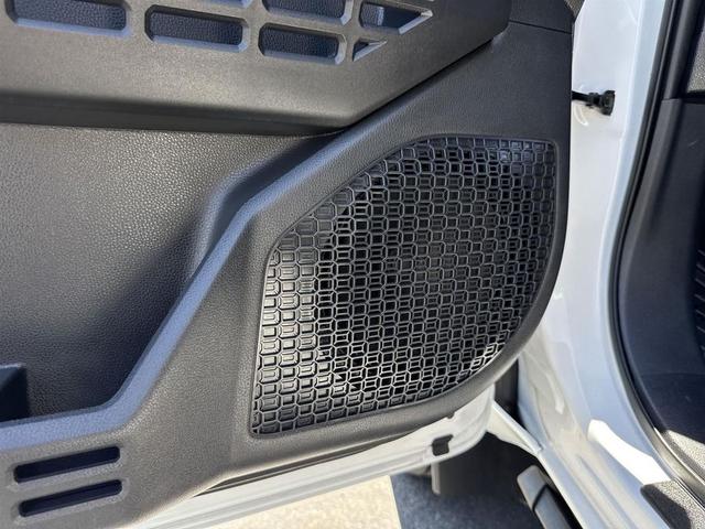 Photo of 2024 Ice Cap Toyota Tacoma
