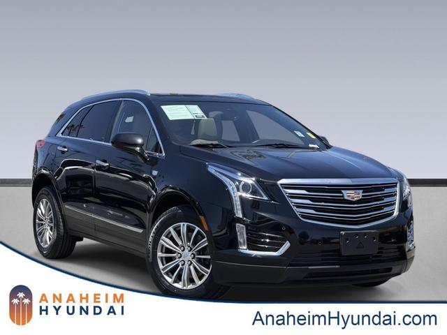 Photo of 2019 Stellar Black Metallic Cadillac XT5