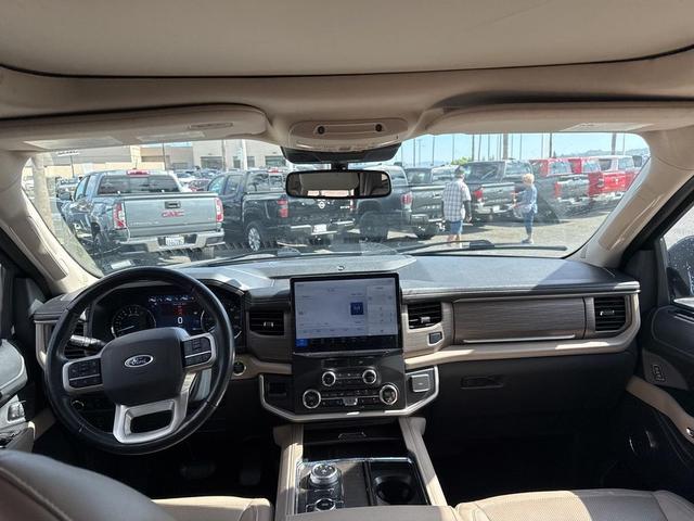 Photo of 2023 Charcoal Ford Expedition
