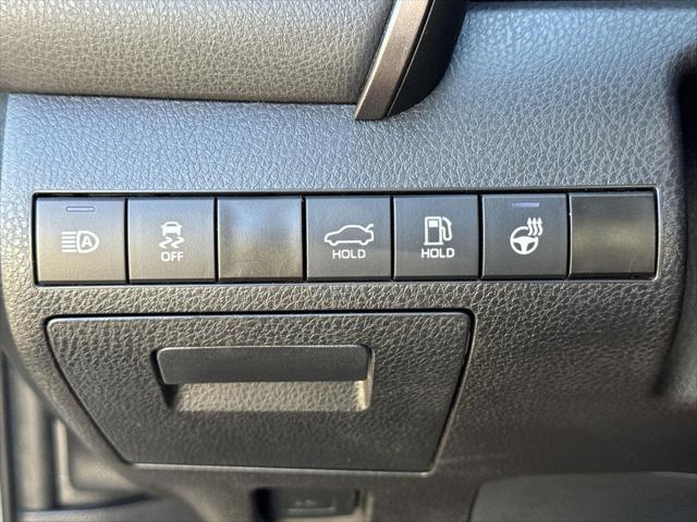 Photo of 2023 Gray Toyota Camry