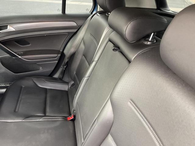 Photo of 2021 Silk Blue Metallic Volkswagen Golf