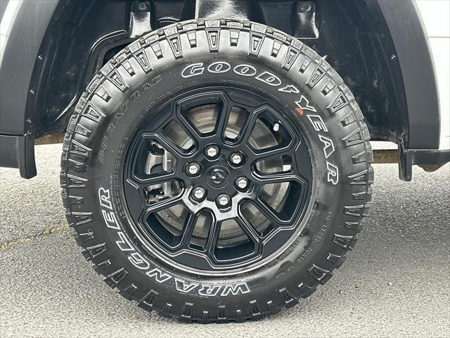 Photo of 2025 Bright White Clearcoat RAM 1500