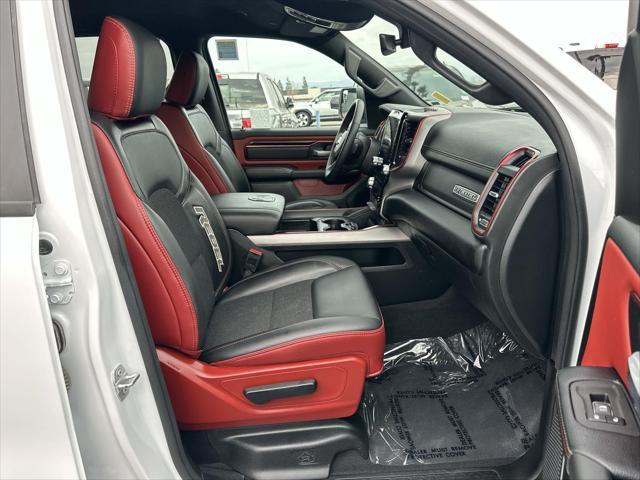 Photo of 2025 Bright White Clearcoat RAM 1500