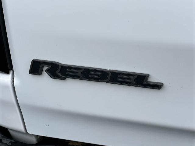 Photo of 2025 Bright White Clearcoat RAM 1500