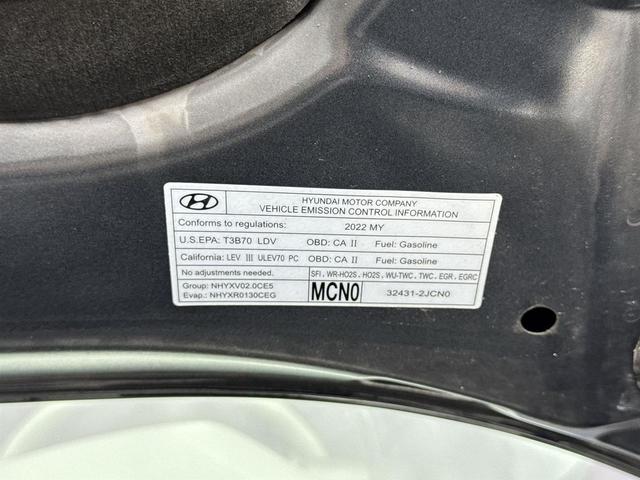 Photo of 2022 Phantom Black Hyundai ELANTRA