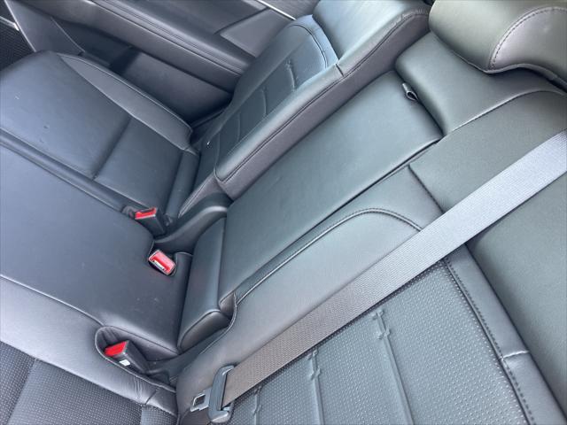 Photo of 2024 Serenity White Hyundai SANTA FE