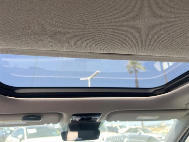 Photo of 2024 Serenity White Hyundai SANTA FE