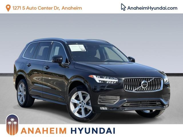 Photo of 2022 Onyx Black Metallic Volvo XC90