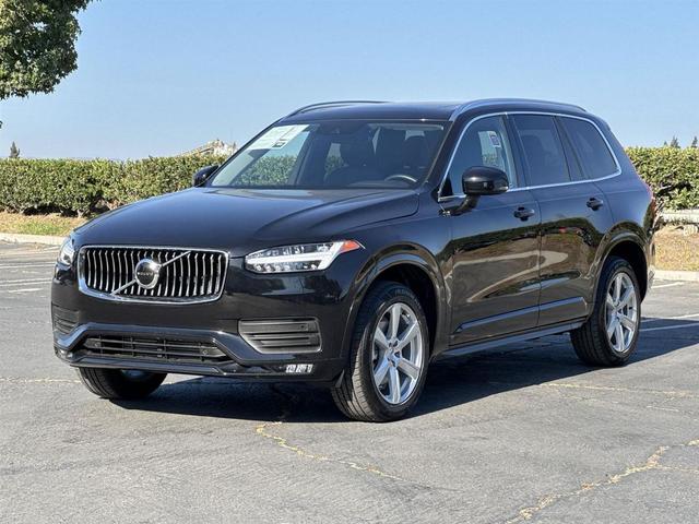 Photo of 2022 Onyx Black Metallic Volvo XC90