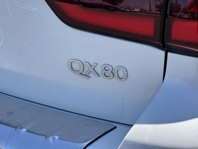 Photo of 2022 Moonstone White INFINITI QX80