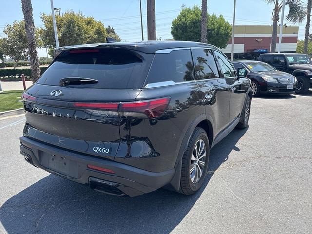 Photo of 2022 Mineral Black INFINITI QX60