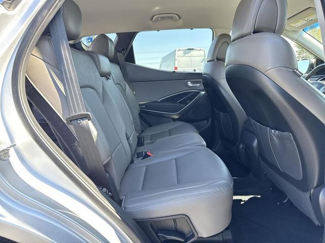 Photo of 2017 Sparkling Silver Hyundai Santa Fe Sport