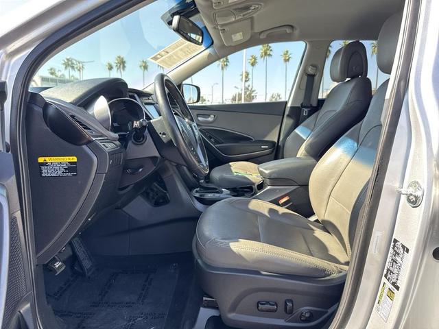 Photo of 2017 Sparkling Silver Hyundai Santa Fe Sport