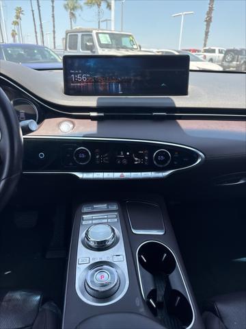 Photo of 2022 Gray Genesis GV70