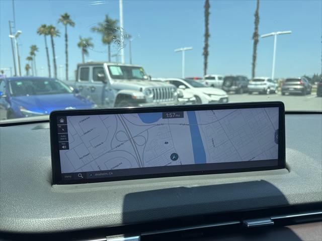 Photo of 2022 Gray Genesis GV70