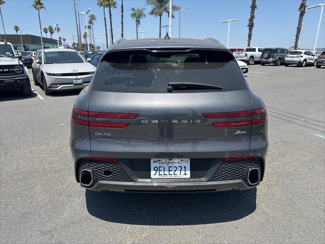 Photo of 2022 Gray Genesis GV70