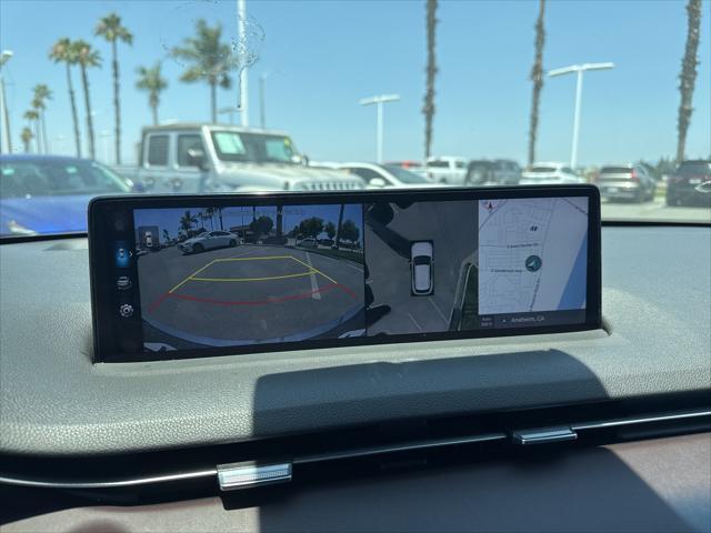 Photo of 2022 Gray Genesis GV70
