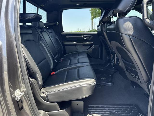 Photo of 2022 Granite Crystal Metallic Clearcoat RAM 1500