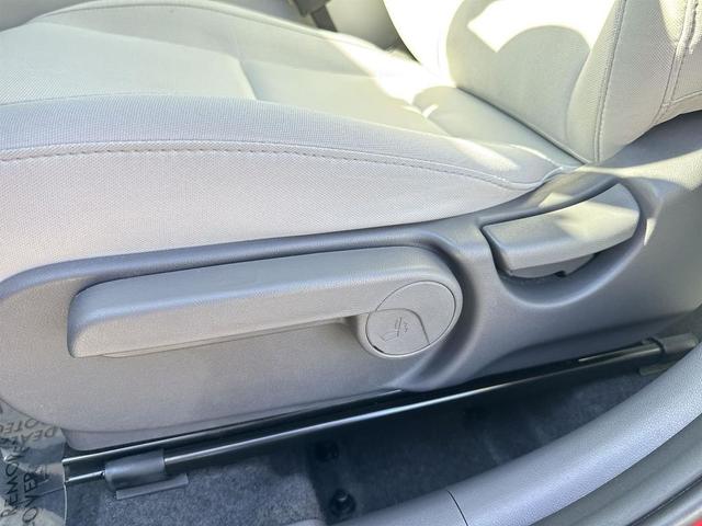 Photo of 2025 Ultimate Red Metallic Hyundai KONA
