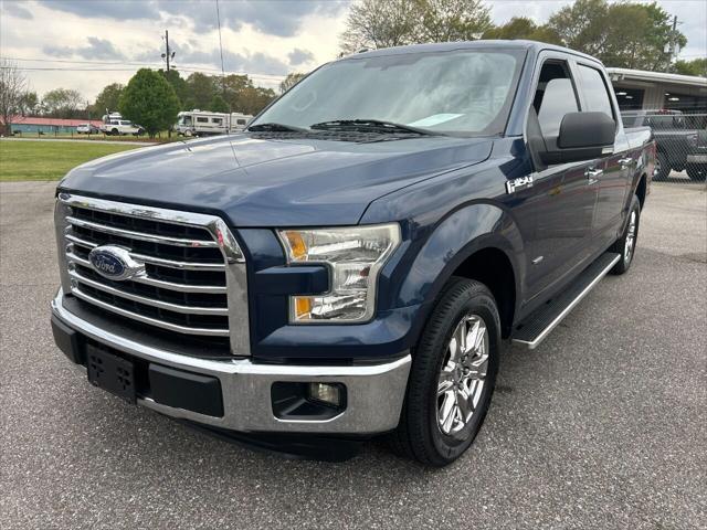 Photo of 2016 Blue Ford F-150