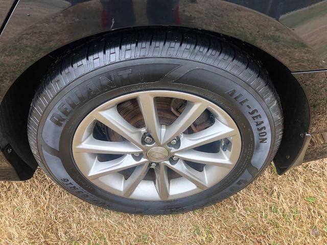 Photo of 2018 Phantom Black Hyundai SONATA