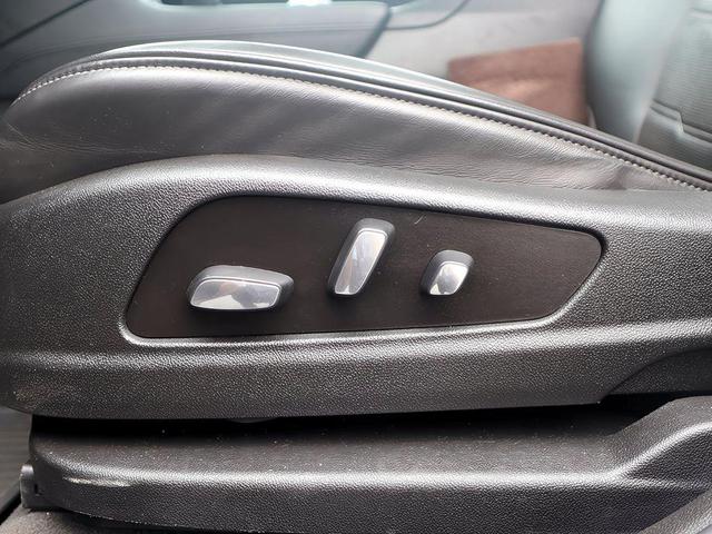 Photo of 2020 Satin Steel Metallic Cadillac XT6