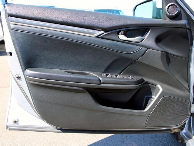 Photo of 2021 Lunar Silver Metallic Honda Civic