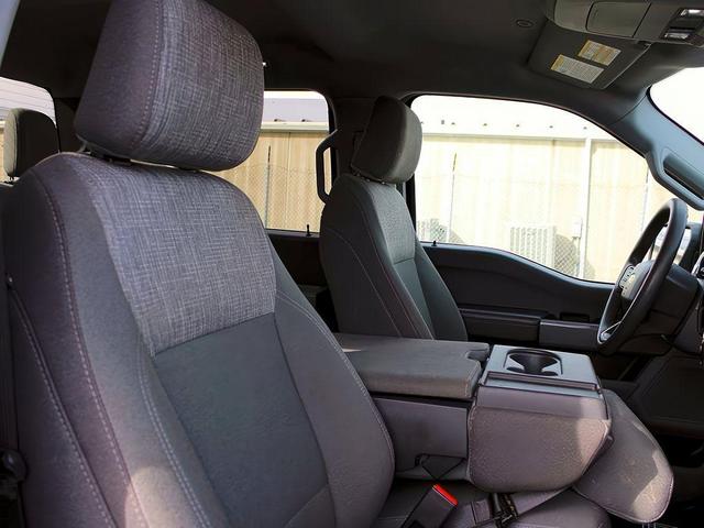 Photo of 2024 Iconic Silver Metallic Ford F-150