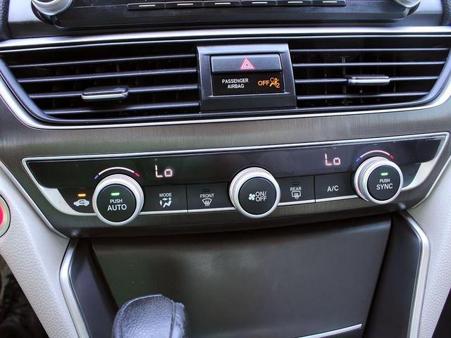 Photo of 2019 Lunar Silver Metallic Honda Accord