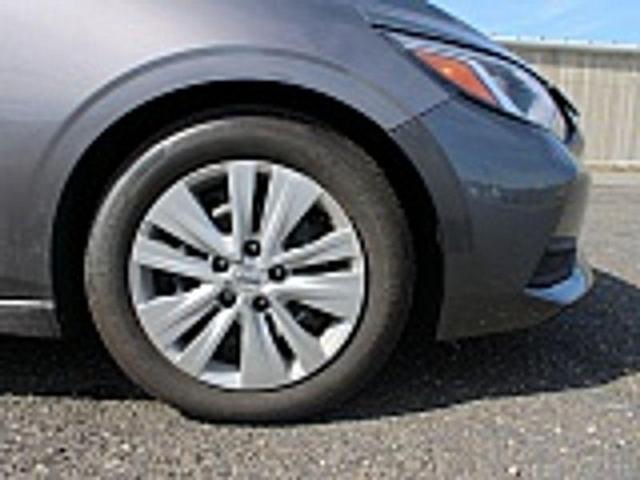 Photo of 2021 Gun Metallic Nissan Sentra
